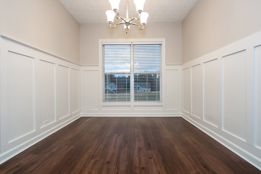 Building Photo - 1583 Thornwick Trace