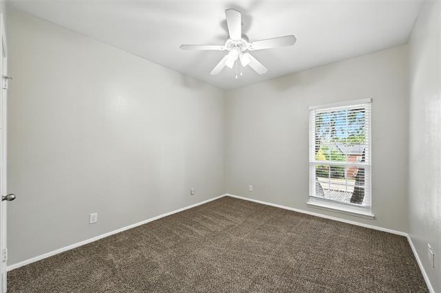 Building Photo - 8601 Park Ln