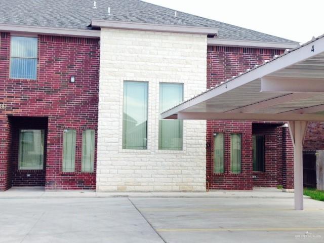 Building Photo - 1203 W Fig Ave