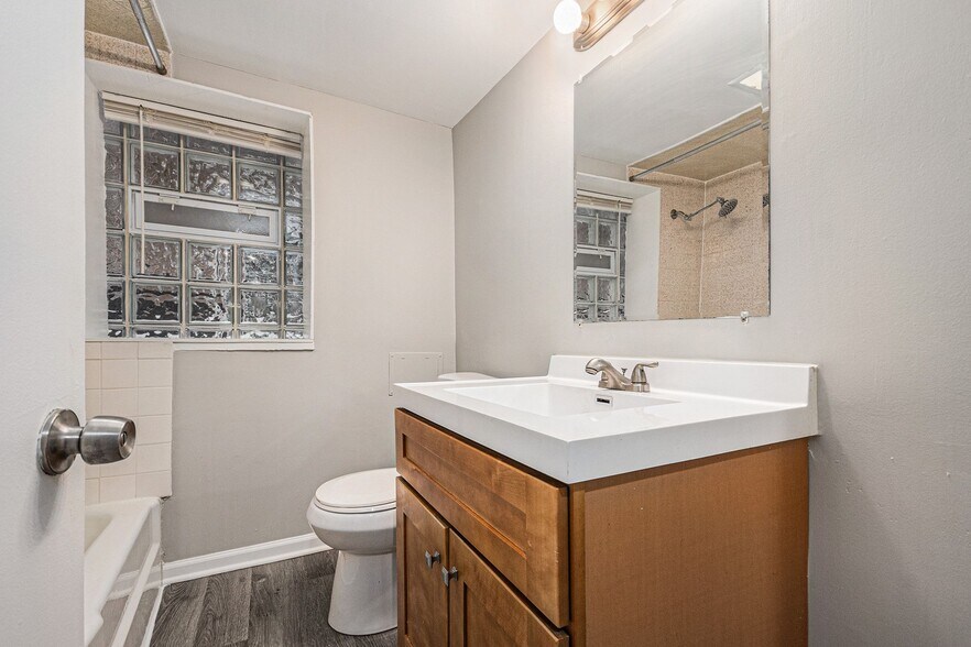 Bathroom - 1820 Grove Ave