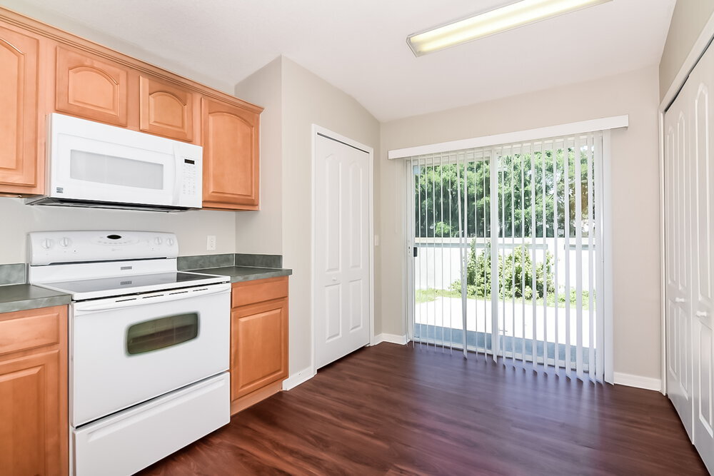 Building Photo - 8065 Canterbury Lake Blvd