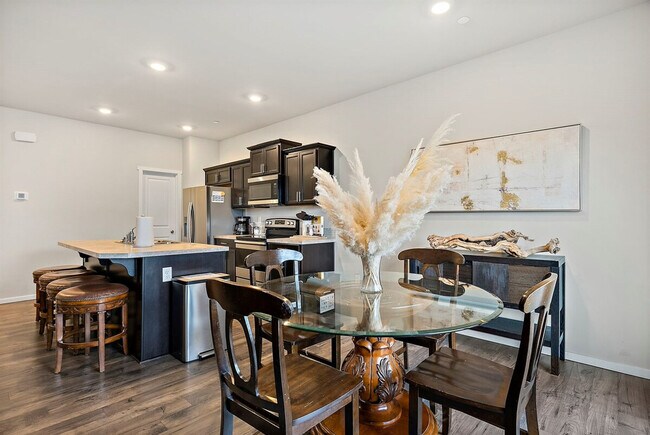 Building Photo - 10715 186th St Ct E