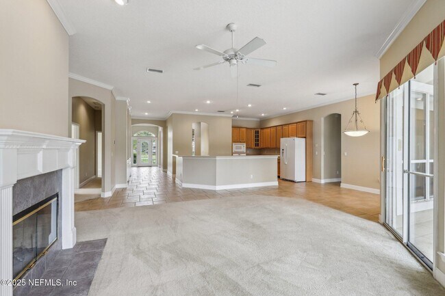 Building Photo - 2260 Harbor Lake Dr