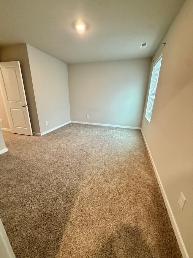 Building Photo - 10809 S 178th Ave
