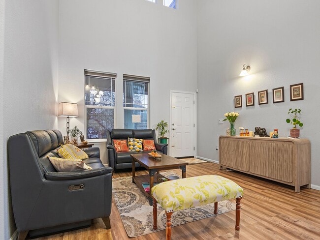 Building Photo - Stunning 4-Bed, 3-Bath House in SE Fort Collins!