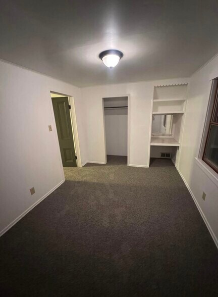 Building Photo - 531 Chicora Rd