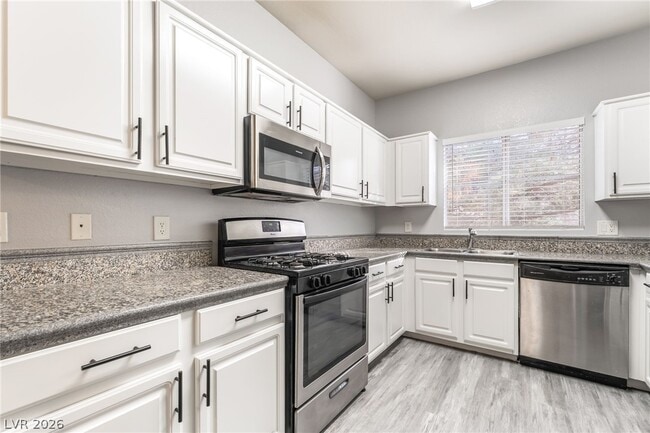 Building Photo - 5250 S Rainbow Blvd