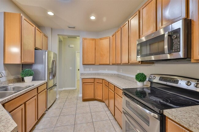 Building Photo - 813 Seminole Sky Dr
