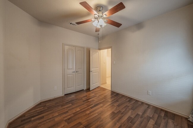 Building Photo - 12713 Diamond Peak Dr