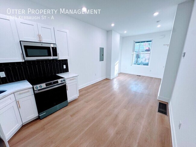 Building Photo - 1325 Kerbaugh St