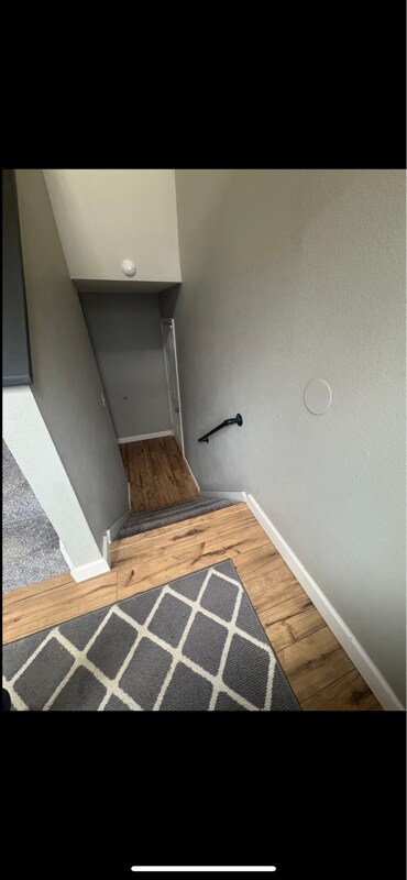 Building Photo - 86 Edward Dr