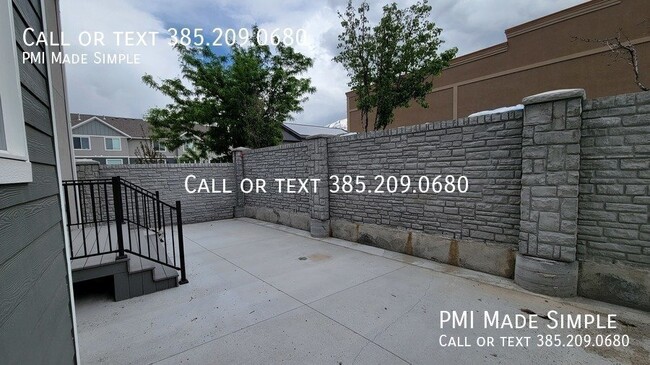 Building Photo - 10834 Black Shale Loop