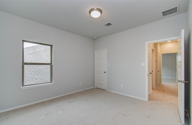 Building Photo - 10731 Aquila Star Dr