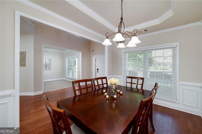 Building Photo - 1120 Bagwell Dr NW