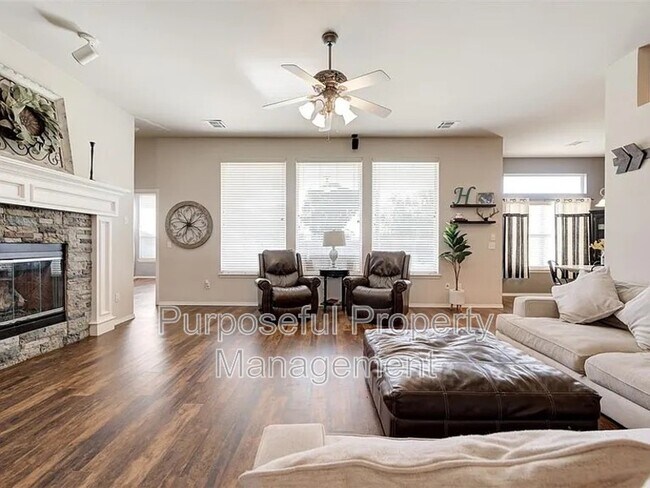 Building Photo - 7320 Stinchcomb Dr