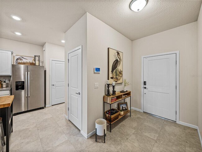Building Photo - 5441 Elmview Xing