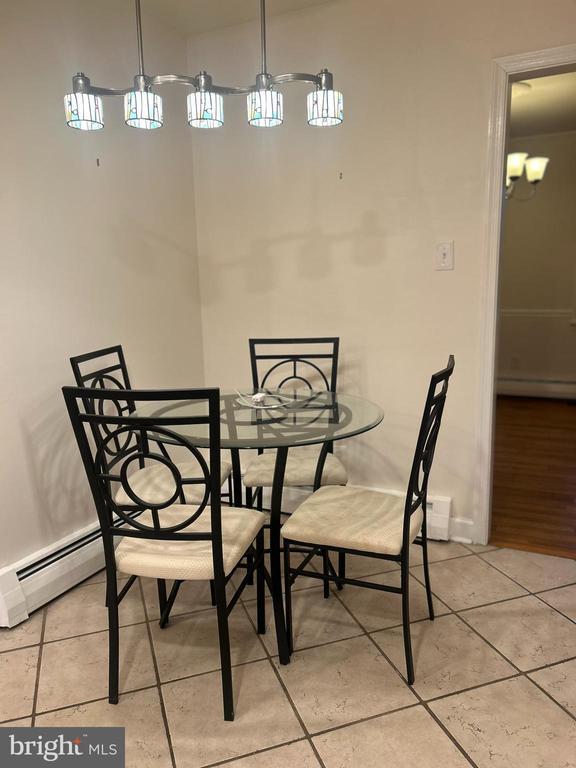 Building Photo - 1007 Jones Rd