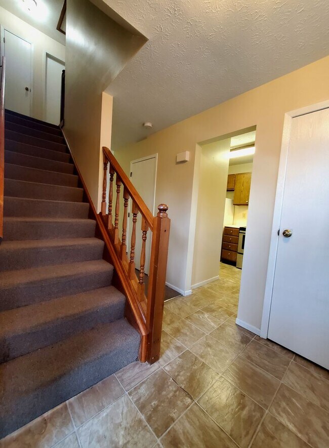 Building Photo - 2745 Brookshire Ln