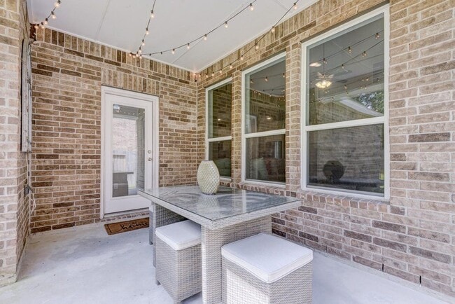 Building Photo - 29809 Woodsons Edge Way