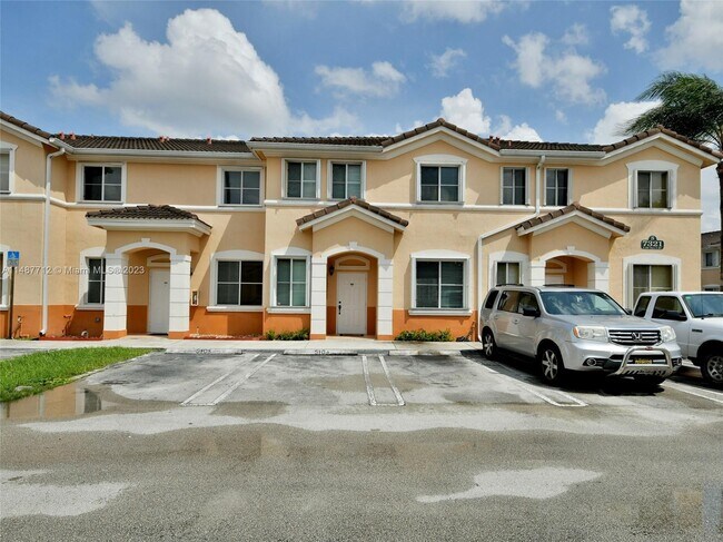 Building Photo - 7321 NW 174th Ter