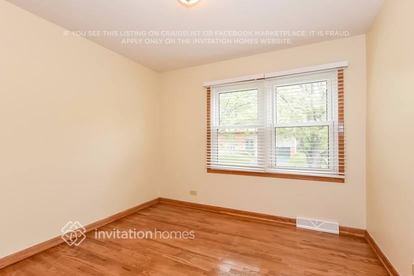 Building Photo - 410 Langford Dr