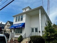 Building Photo - 834 Central Ave