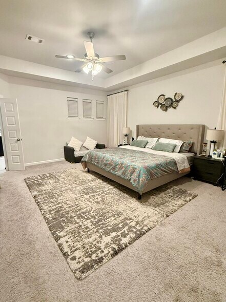 Building Photo - 1803 Desert Willow Way