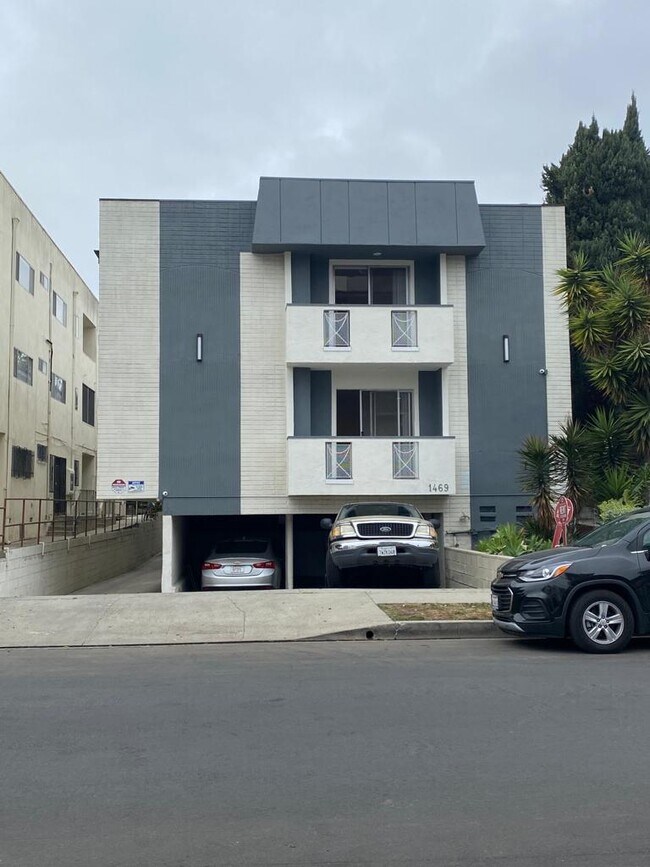 Exterior view of building - 1469 Canfield Properties