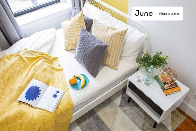 Building Photo - 54 Cumberland St