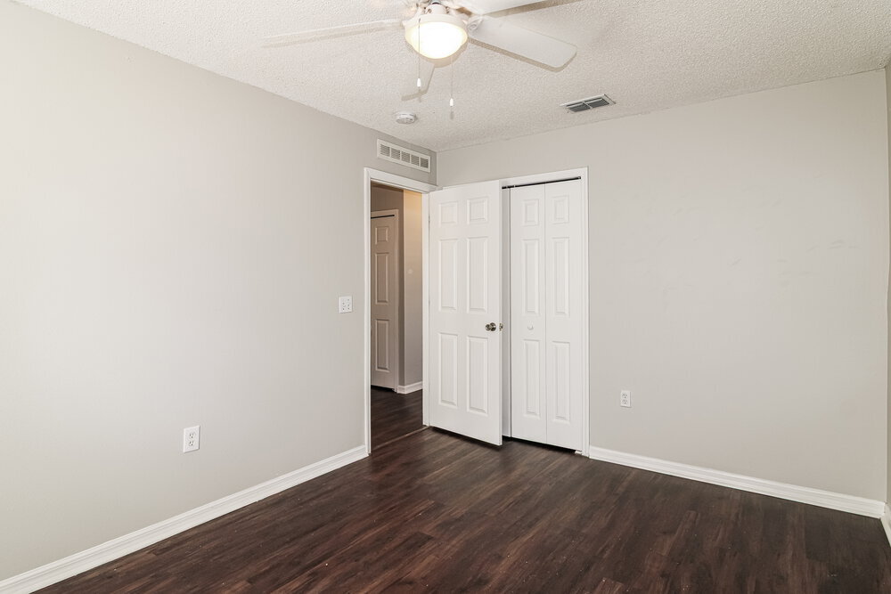 Building Photo - 4088 Everett Ave