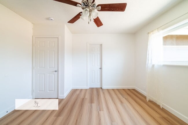 Building Photo - Remodeled House with Spacious Flat Lot - L...