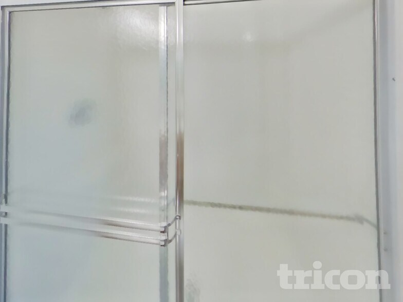 Building Photo - 10717 West Campbell Ave