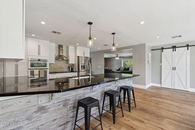 Building Photo - 5339 E Osborn Rd