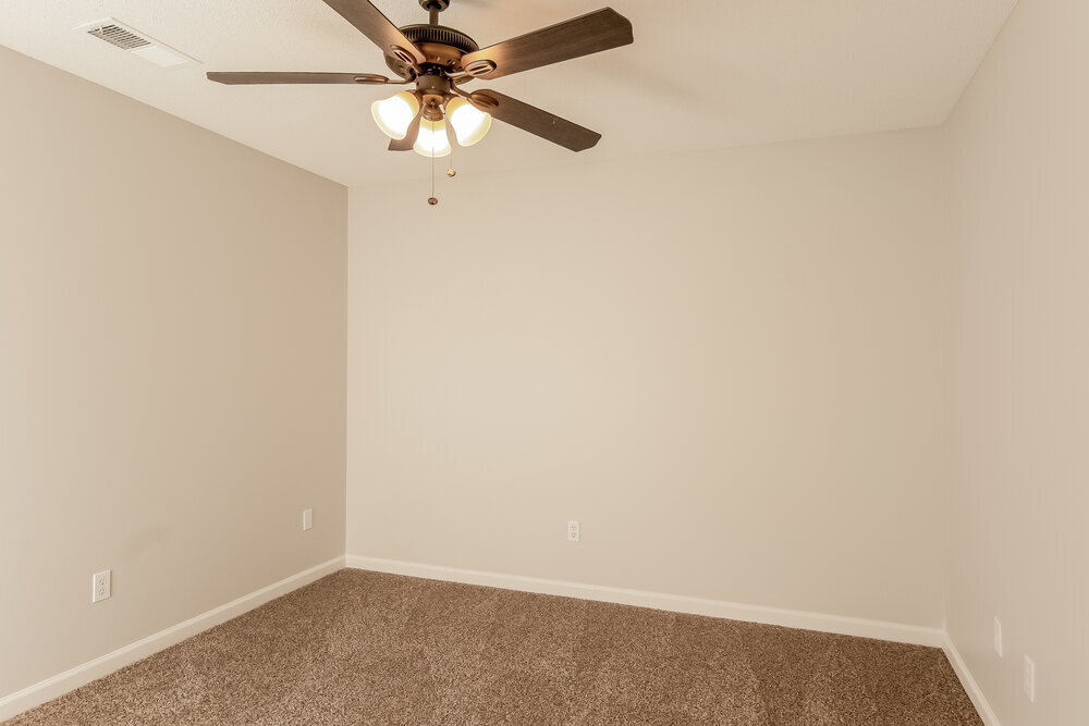Building Photo - 3135 Quartz Dr