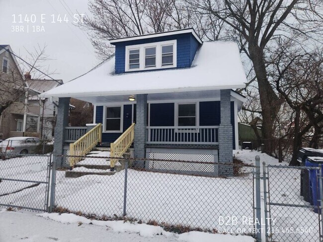Primary Photo - 1140 E 144th St