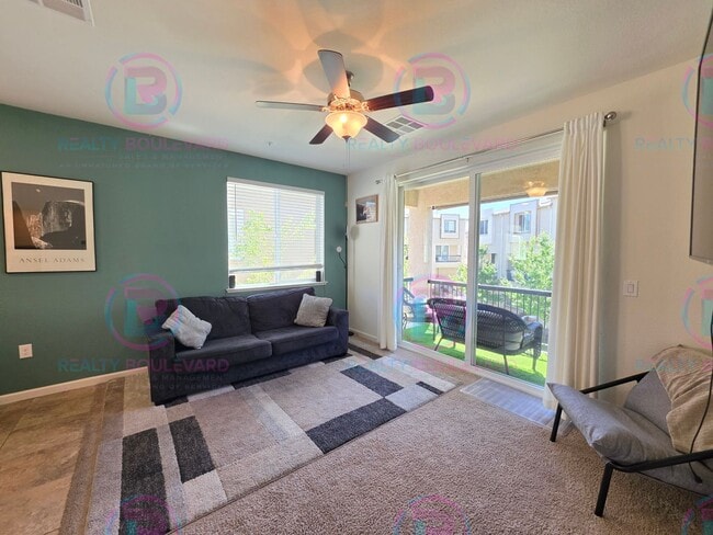 Building Photo - 3010 Sterling Ridge Cir