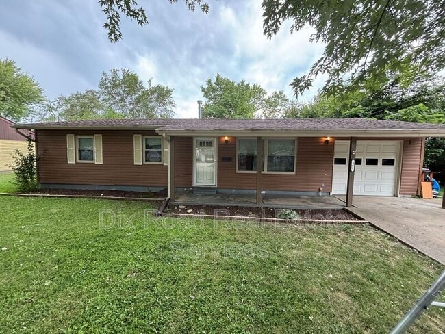 Primary Photo - 301 Cranewood Dr