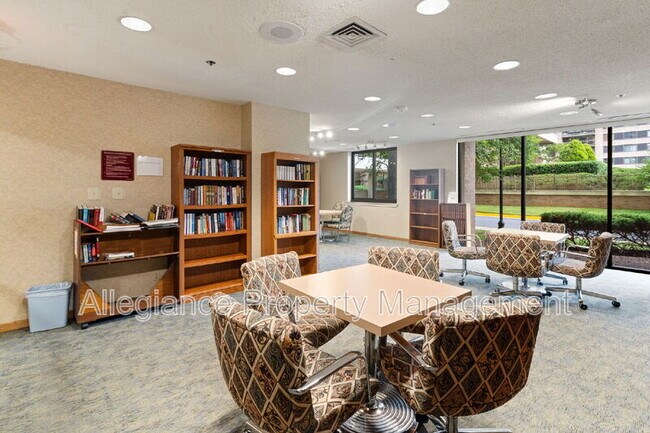 Building Photo - 5505 Seminary Rd