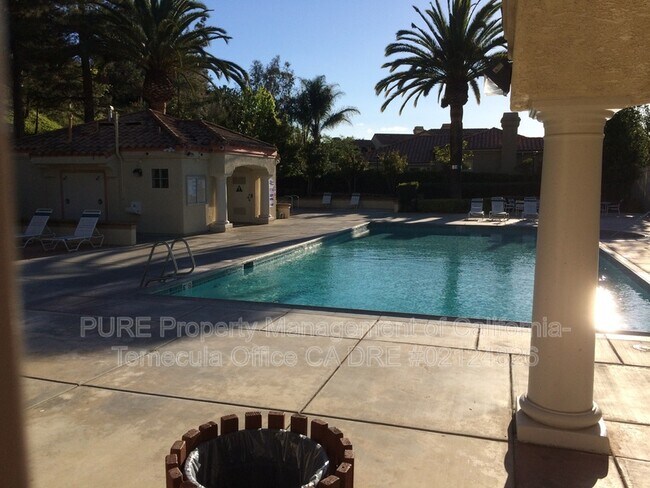 Building Photo - 41557 Corte Pergamino