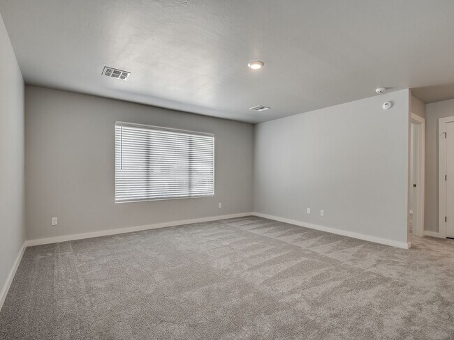 Building Photo - Beautiful Home in Edmond/Oklahoma City
