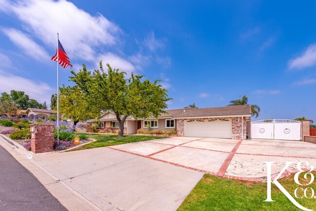 Building Photo - 1612 San Rafael Way