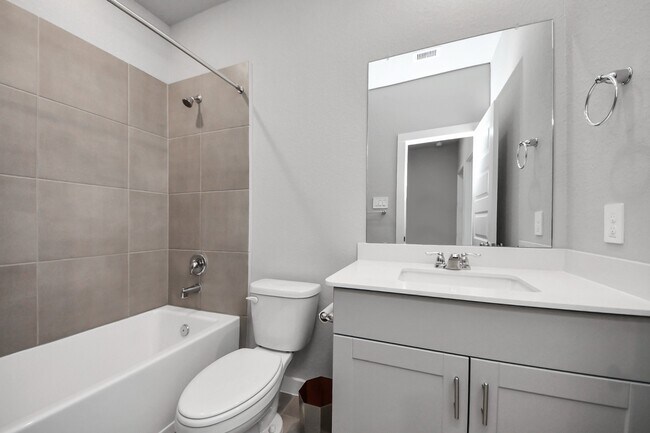 Building Photo - 4111 Good Vineyard Ln