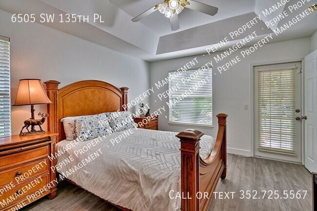 Building Photo - 6505 SW 135 Pl