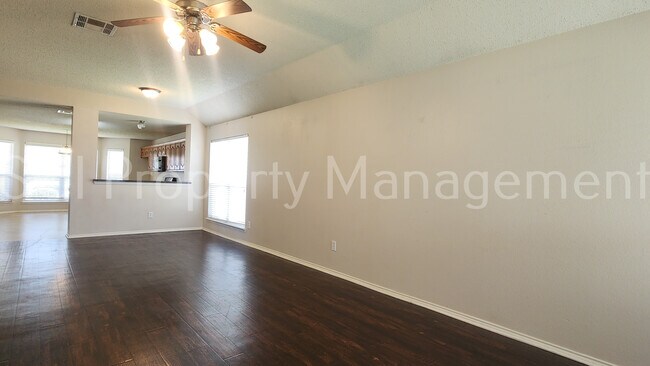 Building Photo - 4829 Egret St