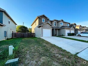 Building Photo - Experience Refined Living in This Elegant ...