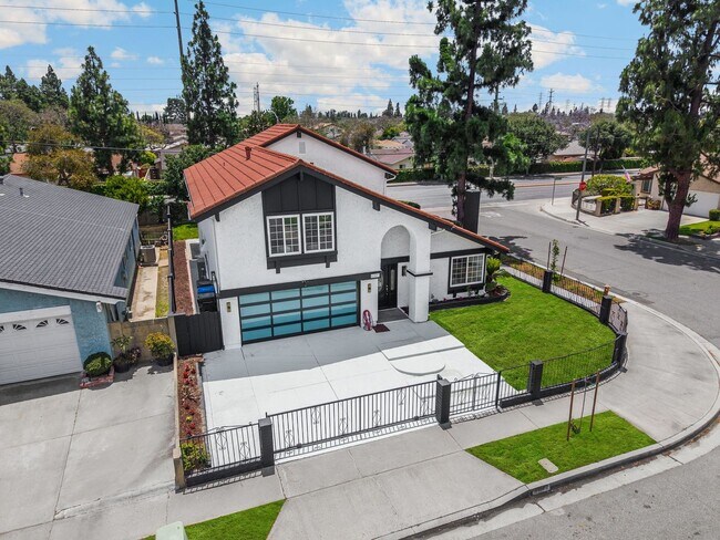 Building Photo - 11502 Bingham St