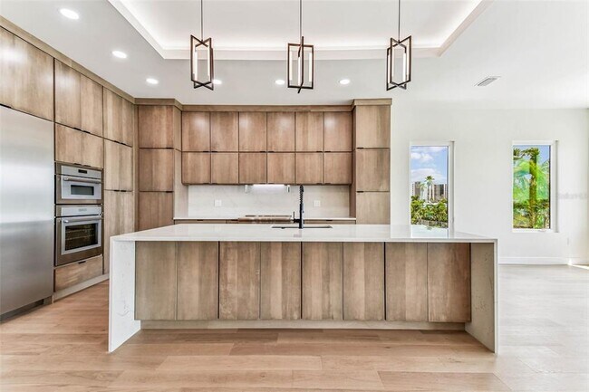 Building Photo - 3 Treasure Ln