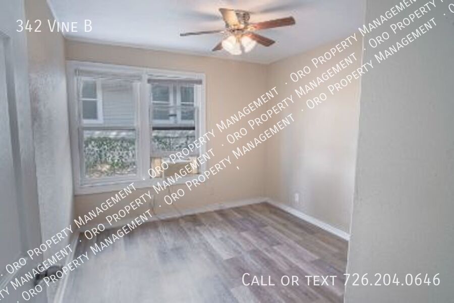 Building Photo - Wonderful Home So Close to Downtown