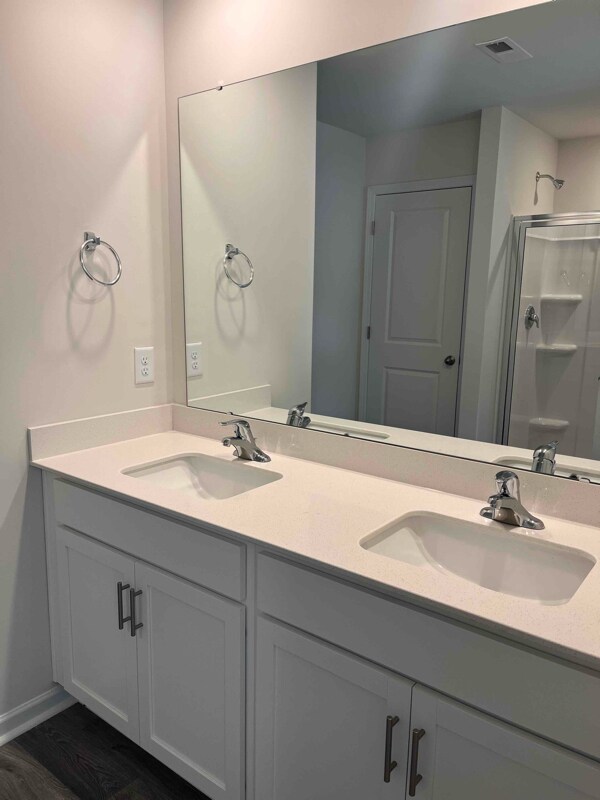 Building Photo - 1911 Frost Dr