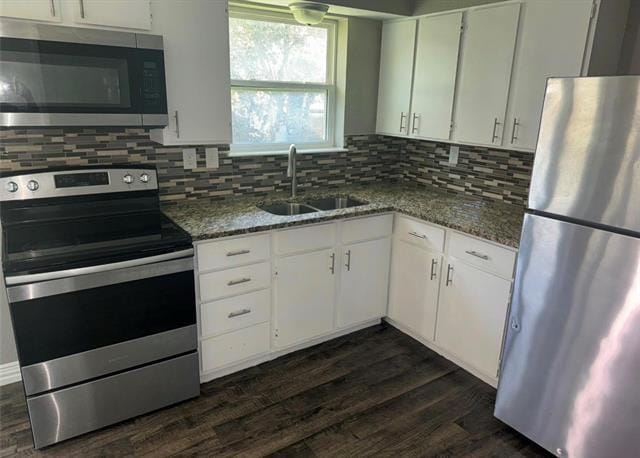 Building Photo - 410 S College Dr